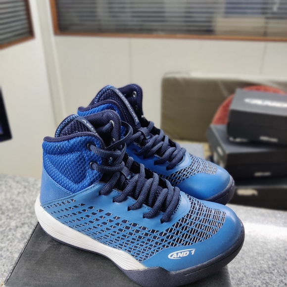 And 1 original basketball shoes for kids - Picture 4 of 4